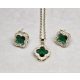 Aranyszínű elegáns lóherés nyaklánc-fülbevaló szett, sötétzöld kővel