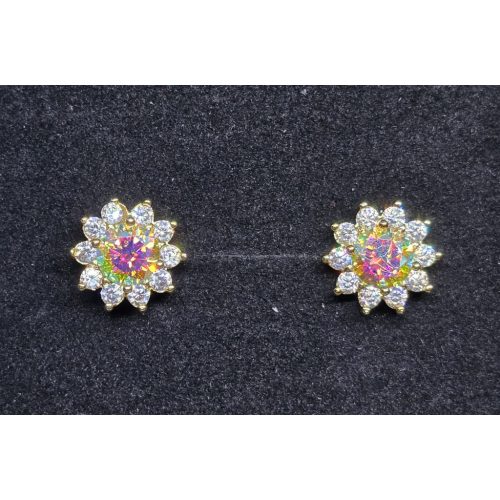 Aranyszínű virágmintájú, szivárványköves fülbevaló