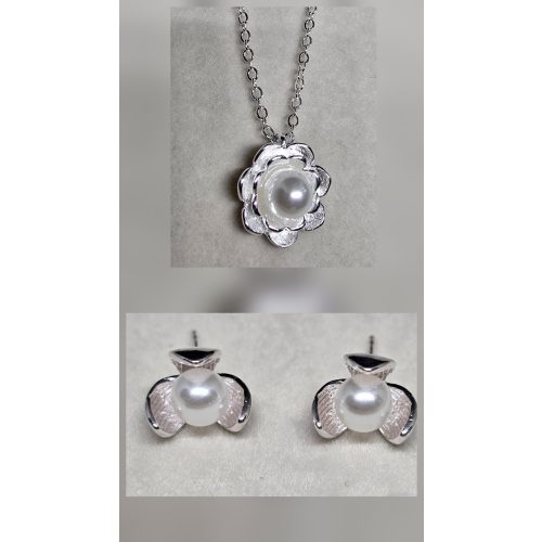 Ezüst gyöngyös-virágos fülbevaló-gyűrű szett