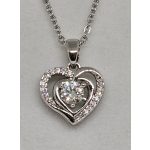Ezüstszínű nyaklánc, átlátszó köves szívmedállal