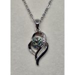 Ezüstszínű nyaklánc, akvamarin színű köves, szívmedállal