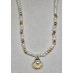 Niche stílusú arany-fehér gyöngynyaklánc kagyló medállal