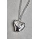 Niche stílusú gyöngyös nyaklánc ezüstszínű, szívalakú gyöngymedállal